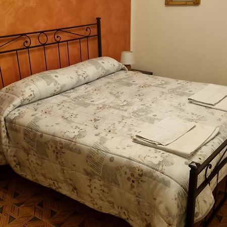 B&B I Lazzarini Сарнико Екстериор снимка
